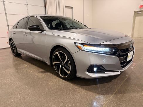 Used 2022 Honda Accord Sport Special Edition image 3