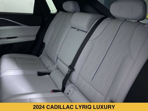 Certified 2024 Cadillac Lyriq Luxury AWD/4WD image 13