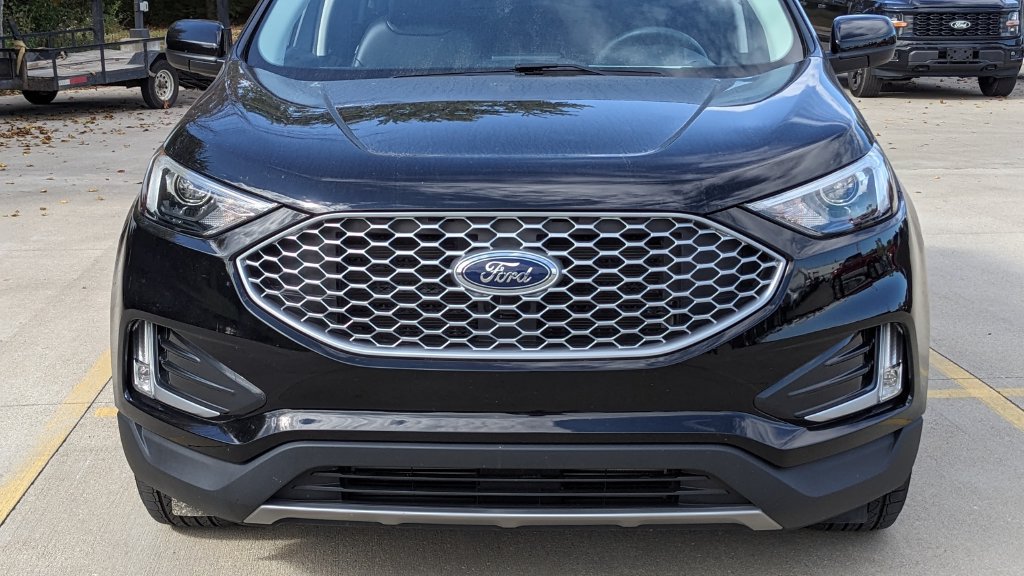 Used 2024 Ford Edge SEL w/ Convenience Package AWD/4WD image 9