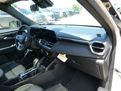 New 2026 Chevrolet TrailBlazer ACTIV w/ Convenience Package AWD/4WD image 11