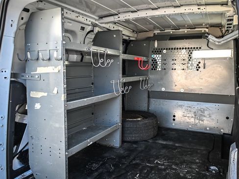 Used 2014 Ford Transit Connect XLT image 15