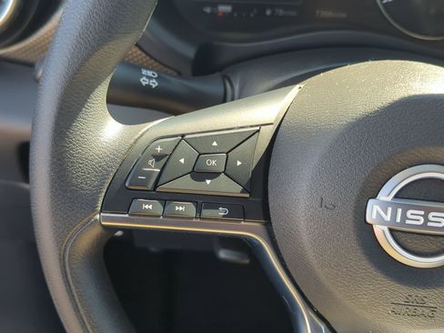 Used 2024 Nissan Kicks SV image 19