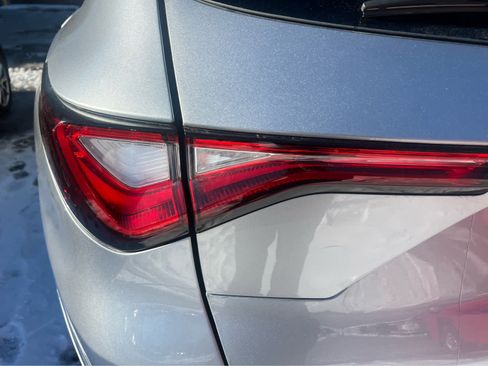 Used 2025 Acura MDX A-Spec image 7
