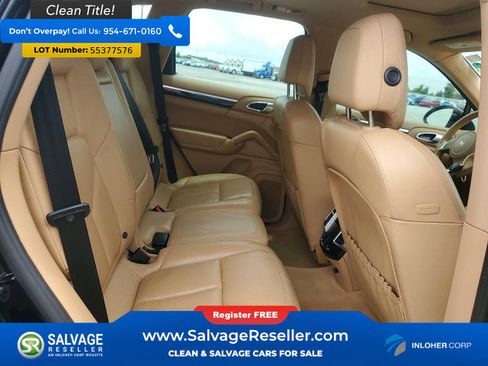 Used 2014 Porsche Cayenne AWD/4WD image 13
