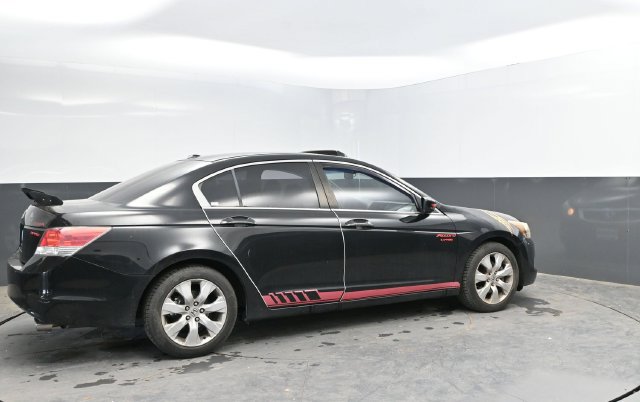 Used 2009 Honda Accord EX-L image 2