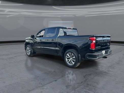 Used 2020 Chevrolet Silverado 1500 Custom w/ Custom Value Package RWD image 4