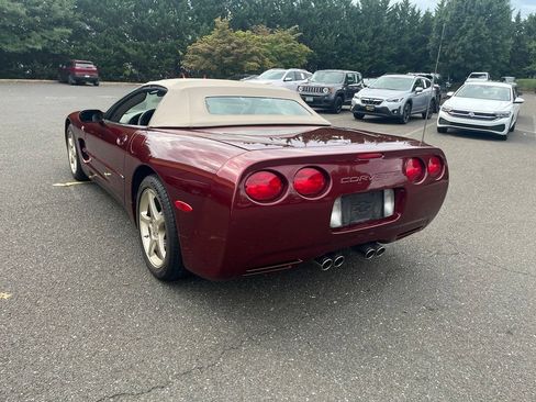 Used 2003 Chevrolet Corvette Convertible w/ Preferred Equipment Group1 RWD image 5