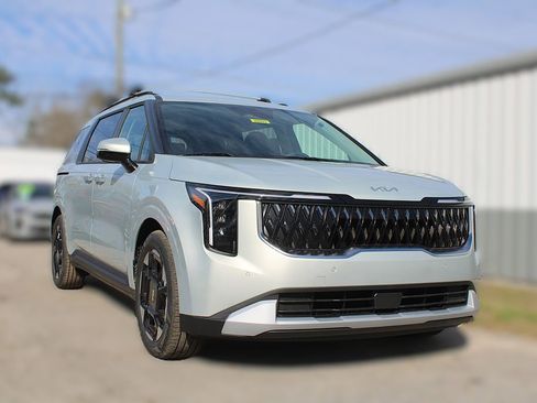 New 2026 Kia Carnival EX image 3