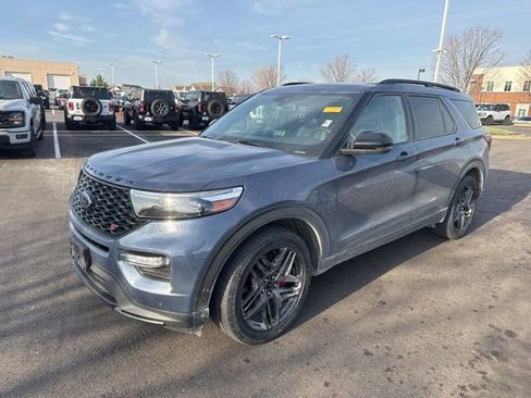 Used 2021 Ford Explorer ST w/ Equipment Group 401A image 3