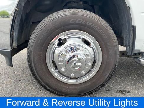 Used 2024 RAM 3500 Big Horn image 18