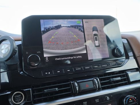 Used 2022 Nissan Pathfinder Platinum w/ Cargo Package image 23