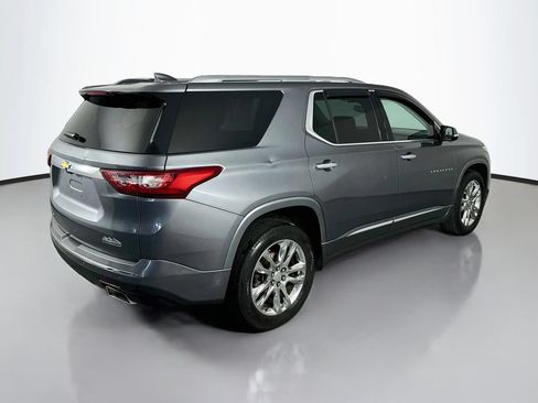Used 2019 Chevrolet Traverse High Country AWD/4WD image 7