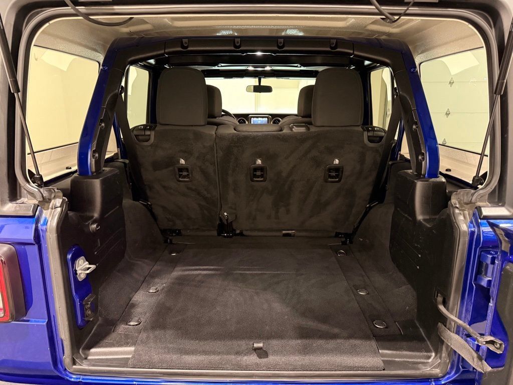 Used 2020 Jeep Wrangler Unlimited Sport AWD/4WD image 10