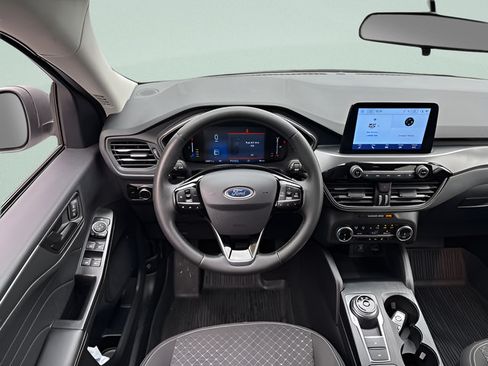Used 2023 Ford Escape Active AWD/4WD image 7