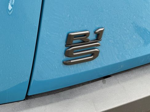 Used 2025 Rivian R1S Adventure AWD/4WD image 30