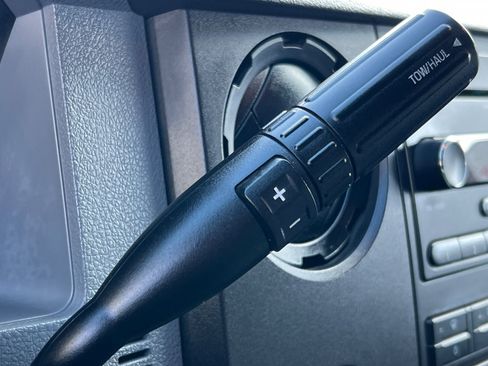 Used 2016 Ford F550 2WD Crew Cab Super Duty image 20