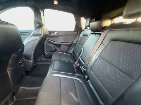 Used 2023 Ford Escape ST-Line AWD/4WD image 16