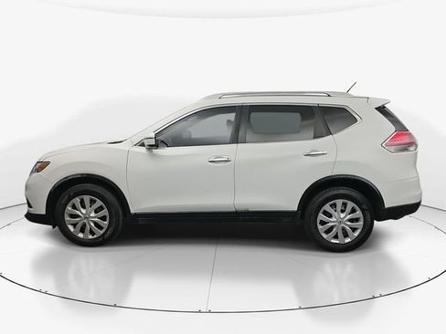Used 2016 Nissan Rogue S w/ Appearance Package image 6