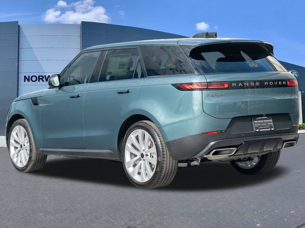 New 2027 Land Rover Range Rover Sport SE AWD/4WD image 6