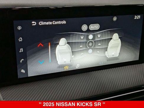 Certified 2025 Nissan Kicks SR w/ SR Premium Package AWD/4WD image 26