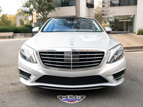 Used 2016 Mercedes-Benz S 550 Sedan image 2