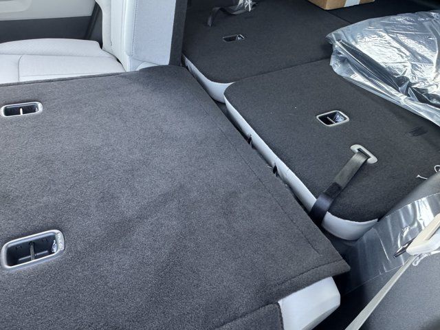 New 2026 Kia Sorento S AWD/4WD image 24