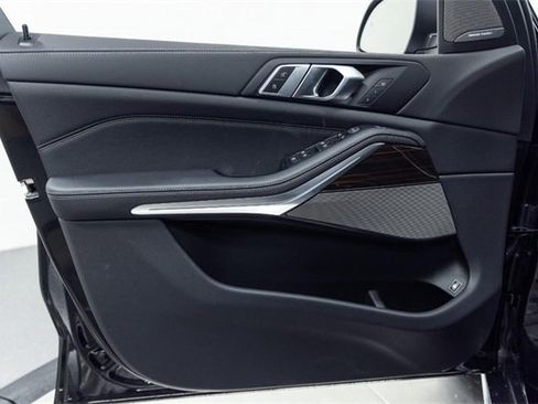 New 2026 BMW X5 xDrive50e image 15