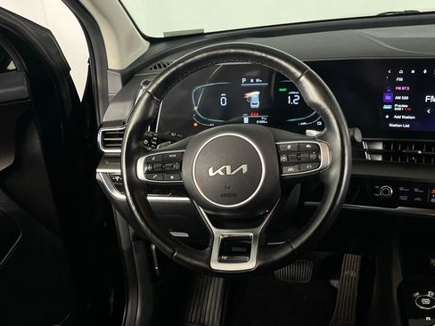 Used 2023 Kia Sportage EX image 13