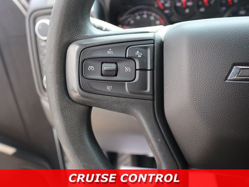 Used 2022 Chevrolet Silverado 1500 Custom Trail Boss AWD/4WD image 17