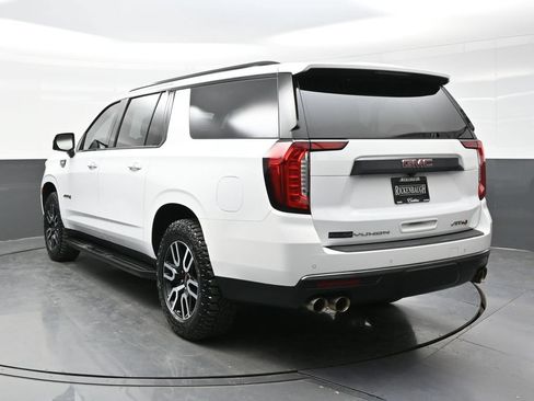 Used 2023 GMC Yukon XL AT4 AWD/4WD image 5