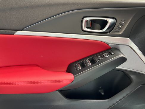 Used 2025 Acura Integra A-Spec FWD image 11