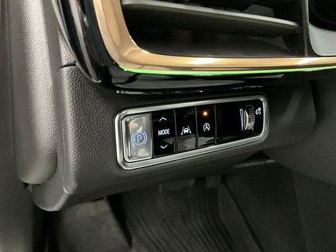 Used 2024 Buick Envision Avenir AWD/4WD image 40