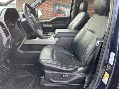 Used 2018 Ford F150 Lariat w/ Equipment Group 502A Luxury image 12