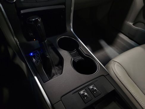 Used 2016 Toyota Camry XLE image 26