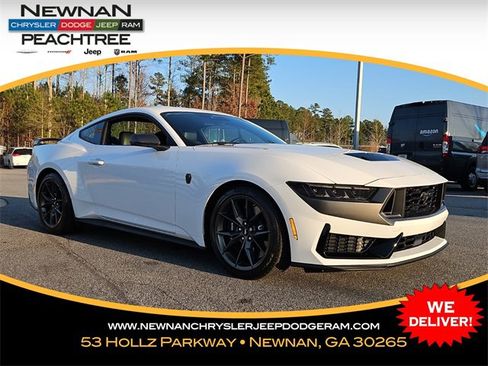 Used 2025 Ford Mustang Dark Horse image 1