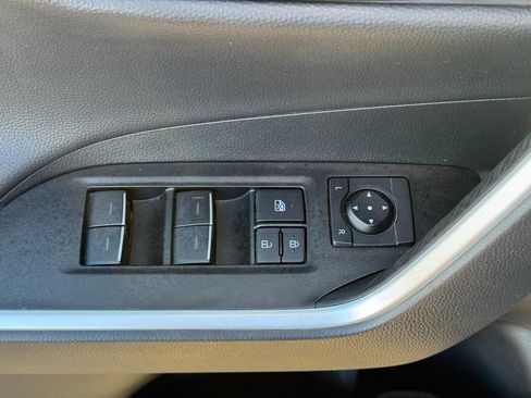 Used 2024 Toyota RAV4 XSE w/ Advanced Technology Package AWD/4WD image 17