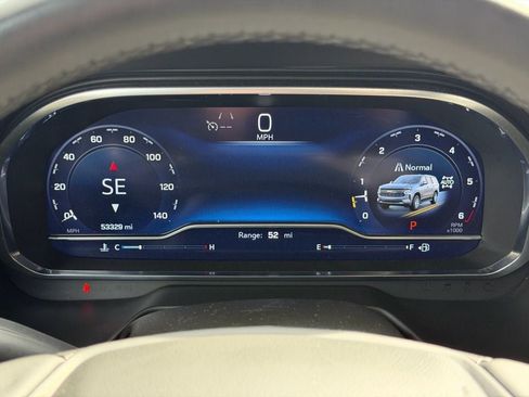 Used 2024 Chevrolet Tahoe LT image 39