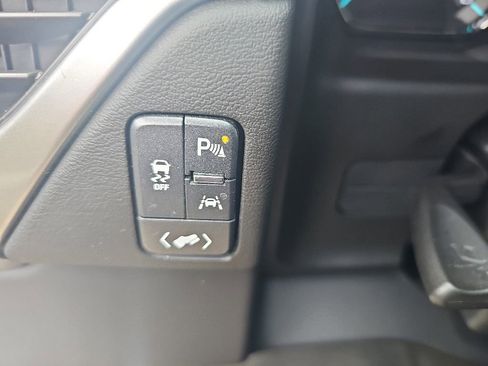 Used 2017 Chevrolet Tahoe LT RWD image 32