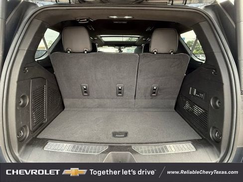 Used 2021 GMC Yukon Denali w/ Advanced Technology Package AWD/4WD image 36