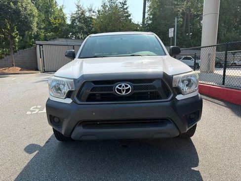 Used 2012 Toyota Tacoma 2WD Regular Cab image 3