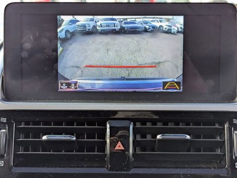 Used 2023 Lexus GX 460 Premium w/ Accessory Package image 12