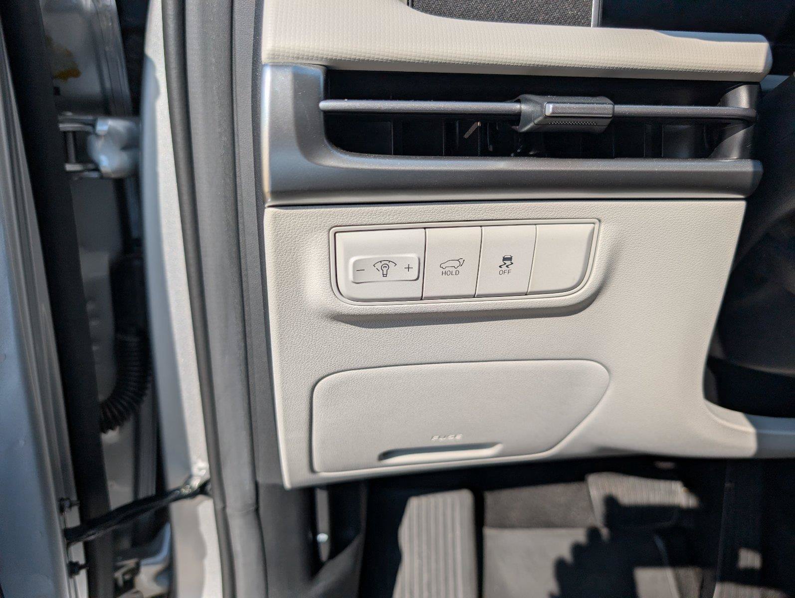Used 2025 Hyundai Tucson SEL FWD image 35