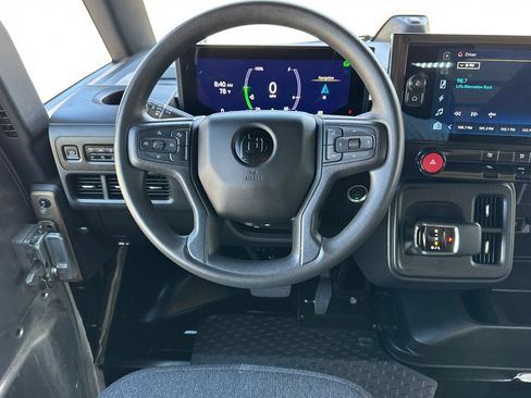 Used 2023 Chevrolet Brightdrop 600 w/ Active Safety Package 2 AWD/4WD image 15