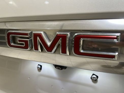 Used 2021 GMC Yukon Denali RWD image 30