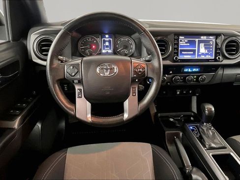Used 2023 Toyota Tacoma TRD Off-Road AWD/4WD image 8