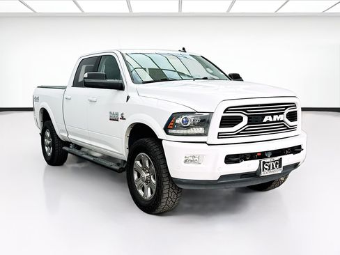 Used 2018 RAM 2500 Laramie w/ Sport Appearance Group AWD/4WD image 3