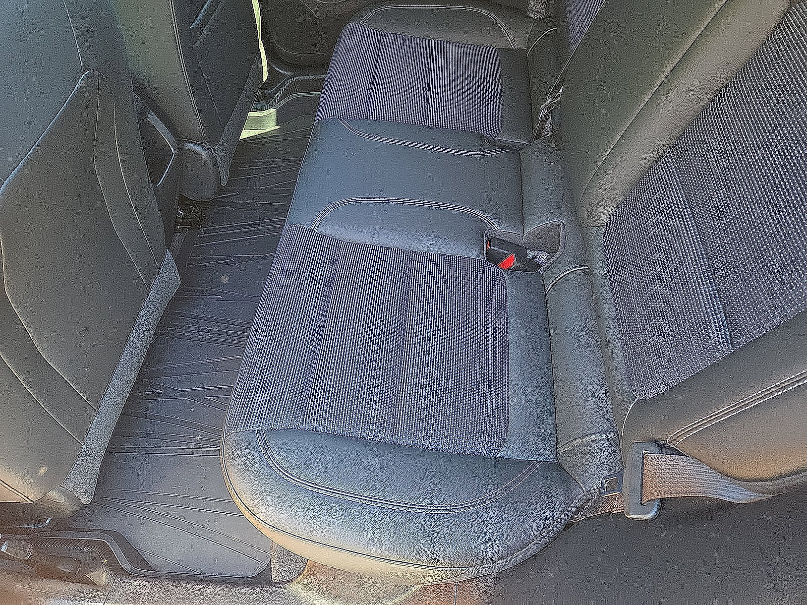 Used 2025 Buick Envista Preferred w/ Convenience I Package FWD image 22