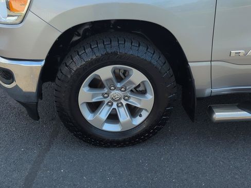 Used 2023 RAM 1500 Laramie AWD/4WD image 10