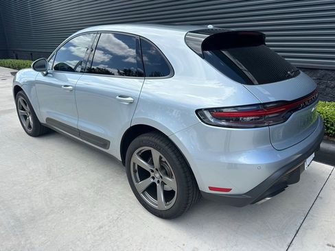Certified 2023 Porsche Macan Turbo image 3