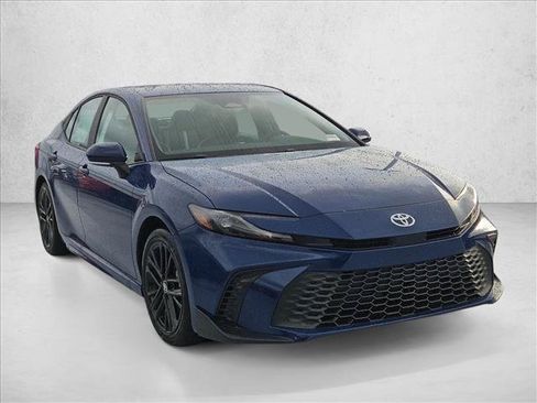 New 2026 Toyota Camry SE FWD image 7